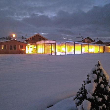 Alluring Holiday Home In Ubersee With Whirlpool Екстер'єр фото