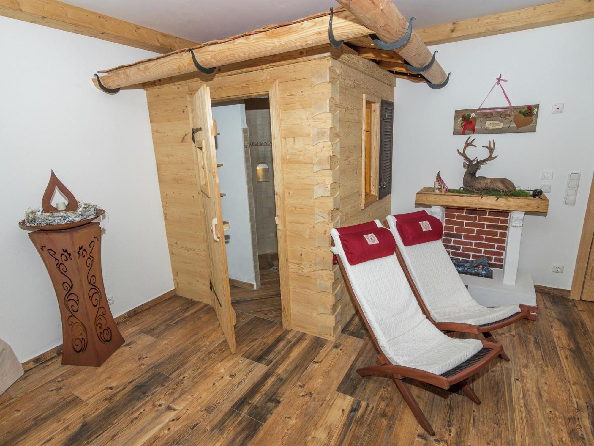 Alluring Holiday Home In Ubersee With Whirlpool Екстер'єр фото