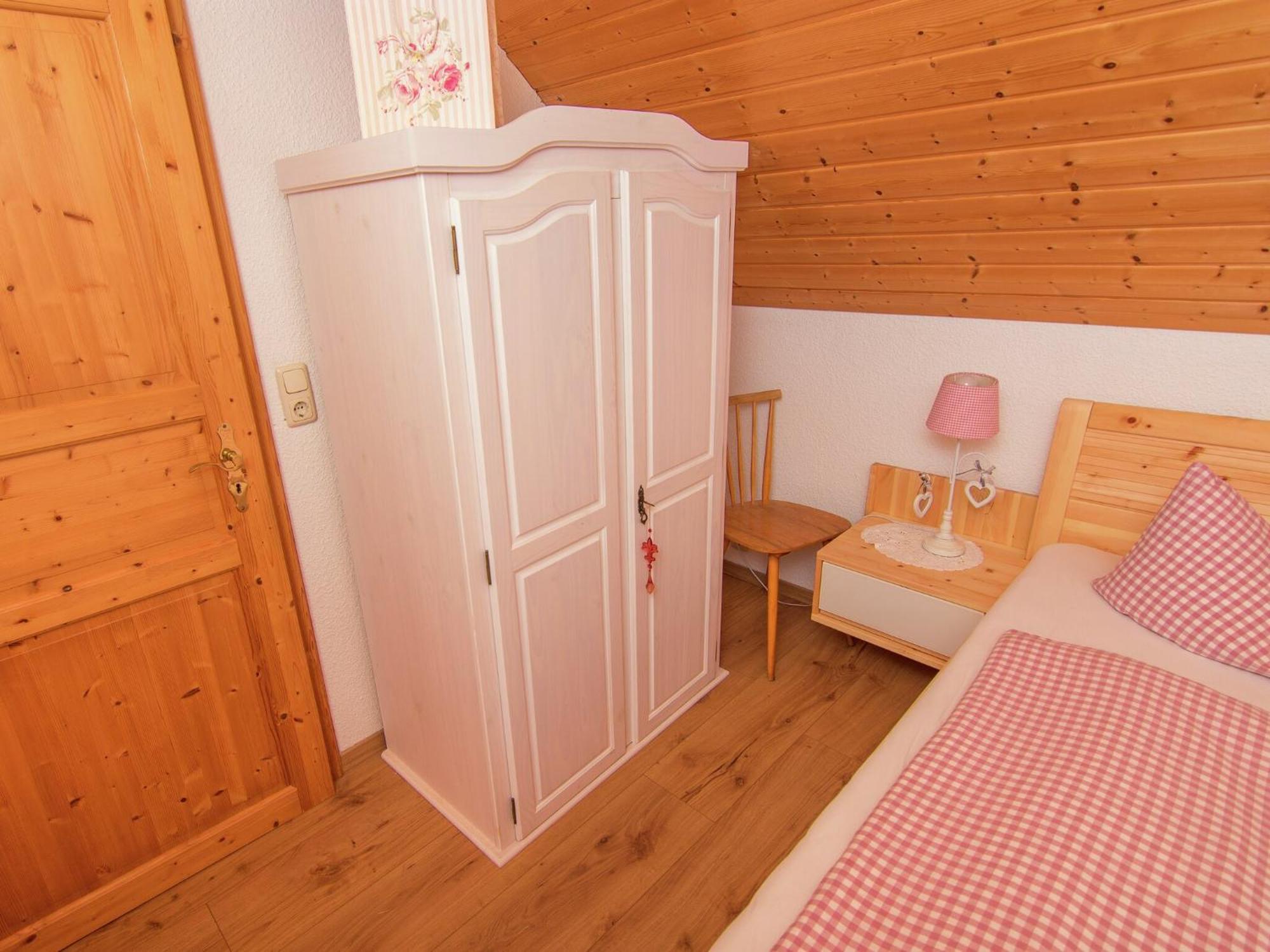 Alluring Holiday Home In Ubersee With Whirlpool Екстер'єр фото