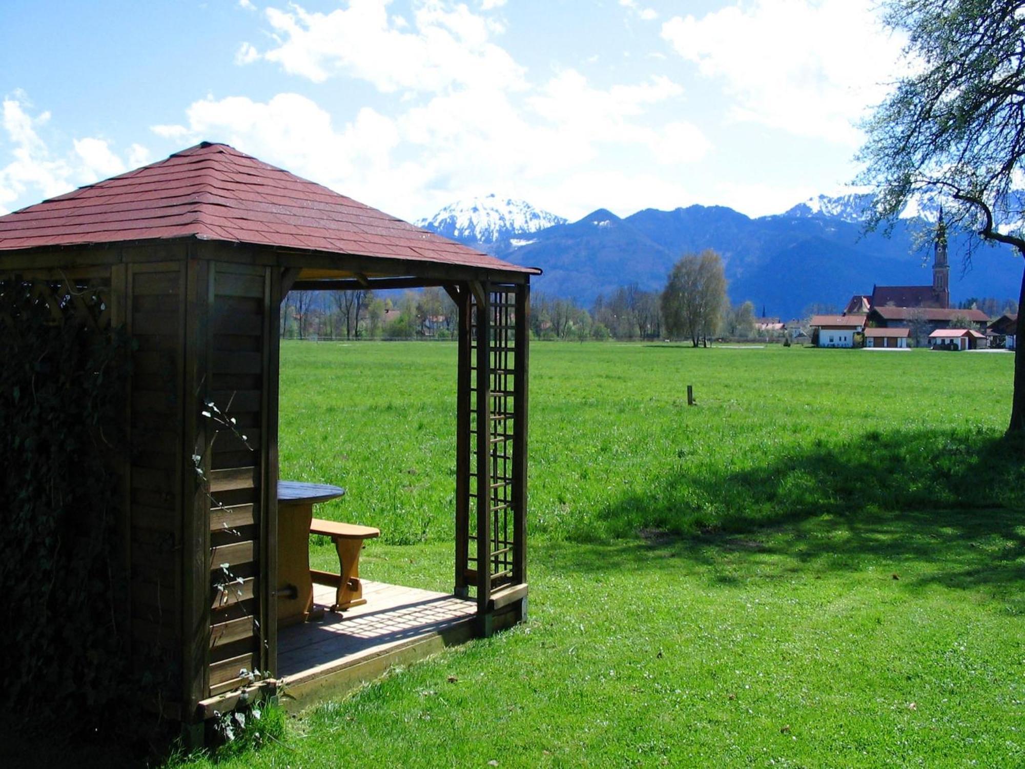 Alluring Holiday Home In Ubersee With Whirlpool Екстер'єр фото