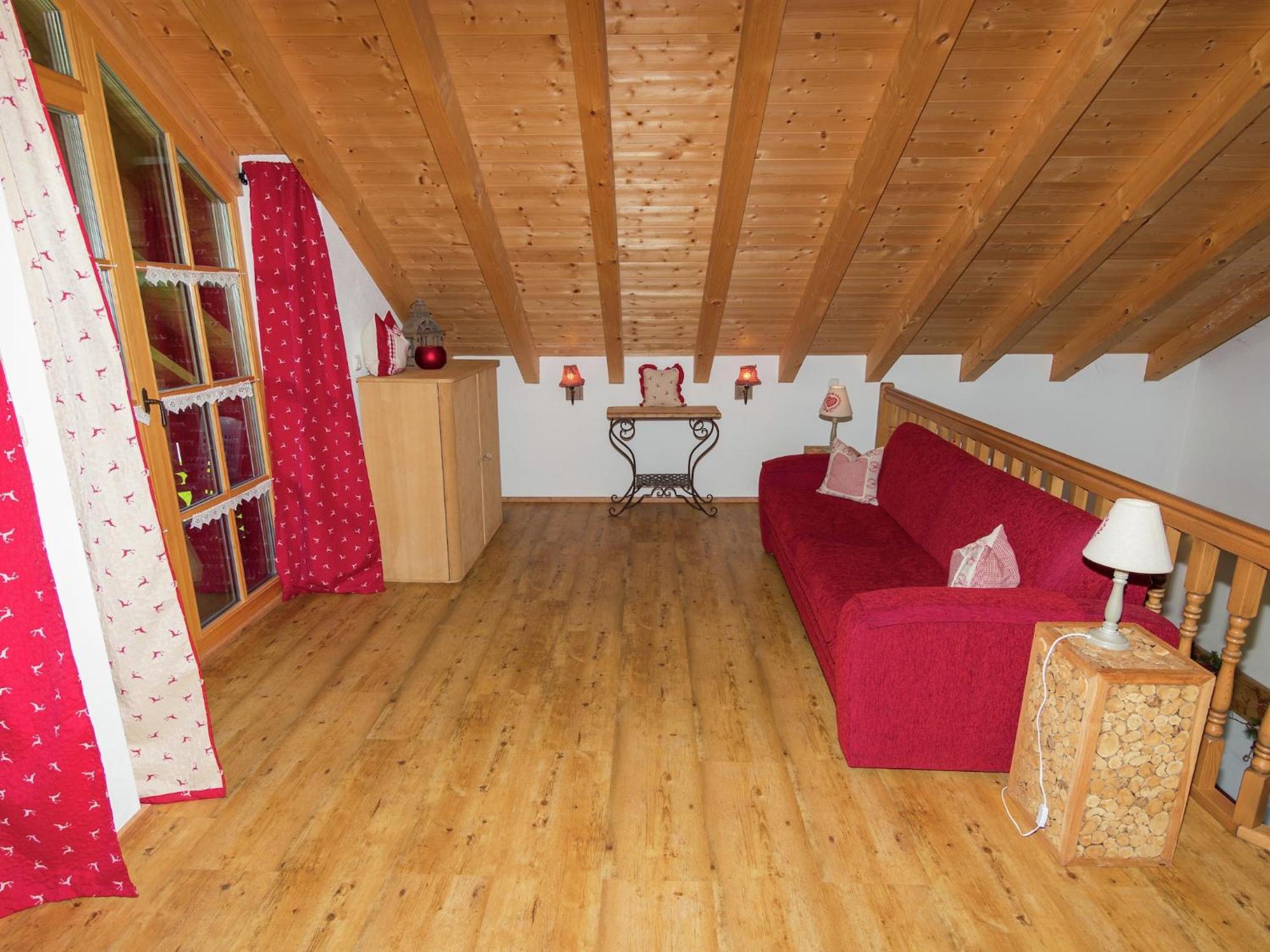Alluring Holiday Home In Ubersee With Whirlpool Екстер'єр фото