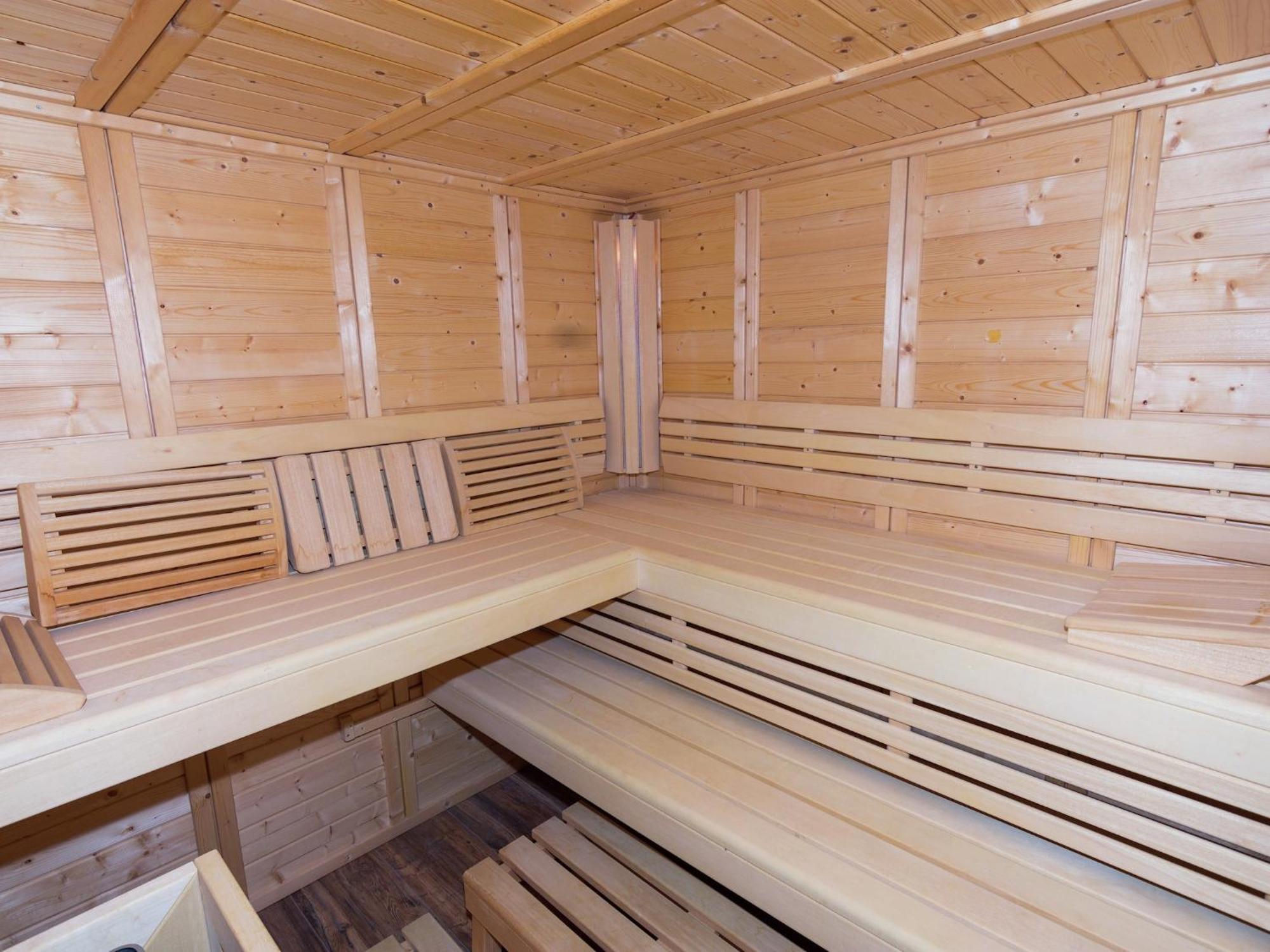 Alluring Holiday Home In Ubersee With Whirlpool Екстер'єр фото